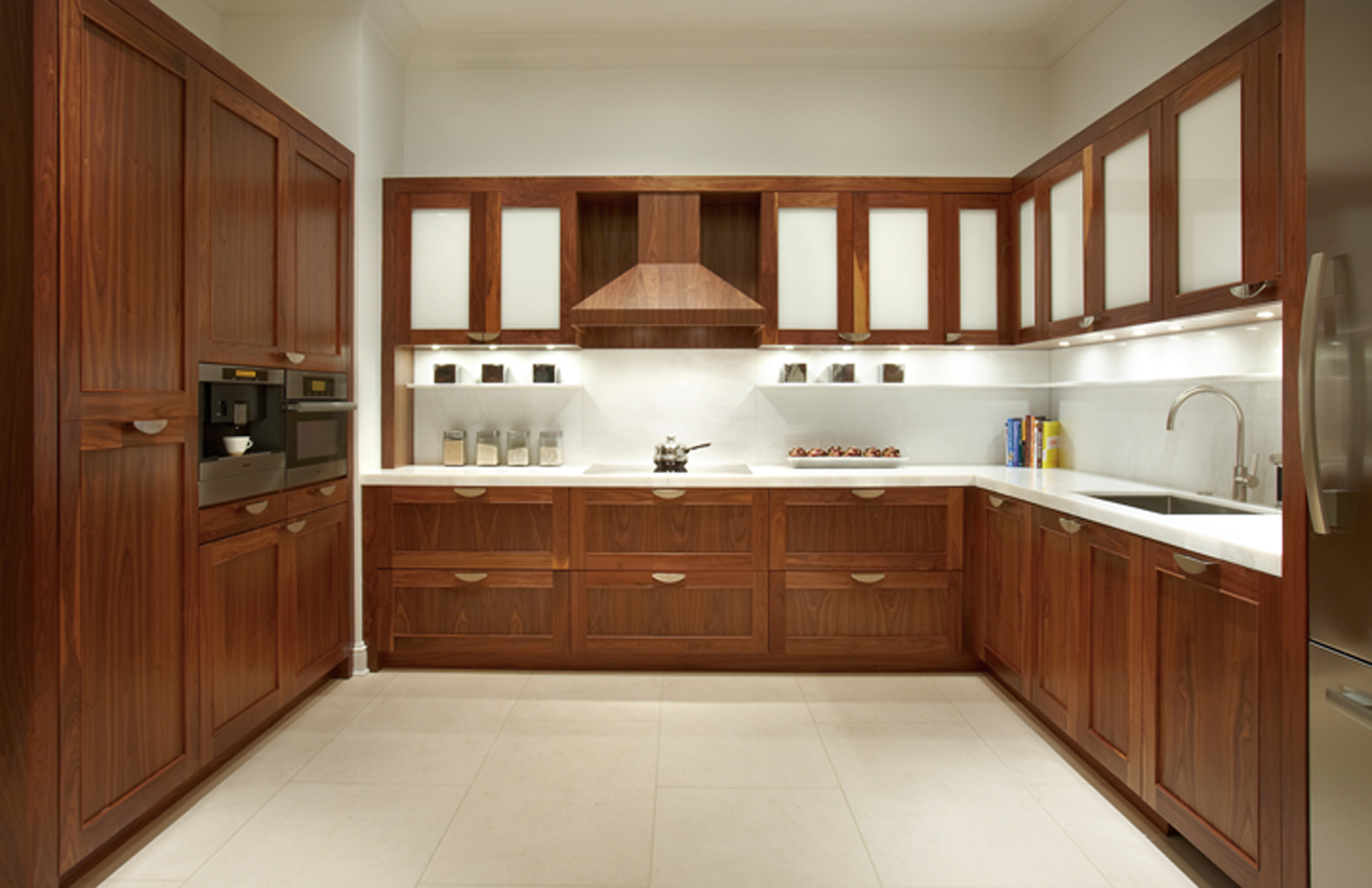 small kitchen design in pakistan pictures